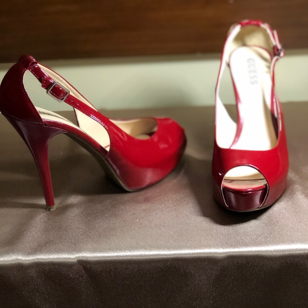 Guess Platform Shoes- Size 9m